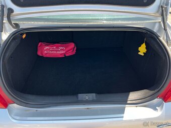 Peugeot 407 1.6HDI diesel, 80kW, MT/5, rok:01.2010. - 14