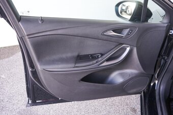 3- Opel, Astra Sports Tourer, 2017, benzín, 1.4i, 74kw - 14