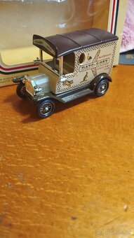 20 x kovový model lledo (2) - 14