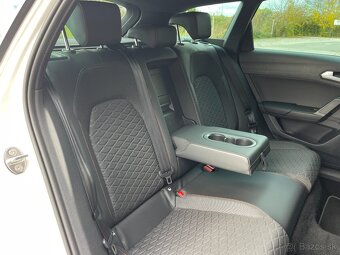 Seat Leon FR 2.0 TDI DSG 110kW°VIRTUAL°FULL LED°ODPOČET DPH° - 14