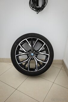 Predám BMW Rad 5 Touring 530d mHEV xDrive - 14