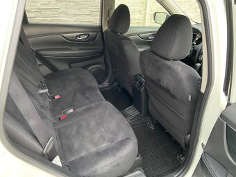 NISSAN X-TRAIL 1.6 dCi Tekna Xtronic CVT - 14
