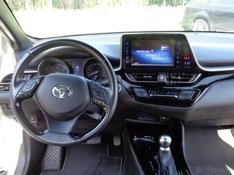 Toyota C-HR 1.8 Hybrid 90kW E-CVT Selection - 14