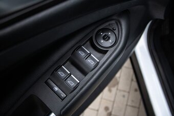 Ford Kuga 2.0 TDCi Duratorq Business X AWD - 14