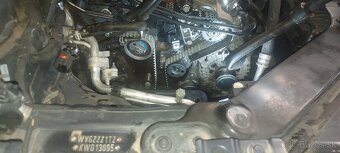 VW TOURAN 1,6 TDI COMFORTLINE - 14