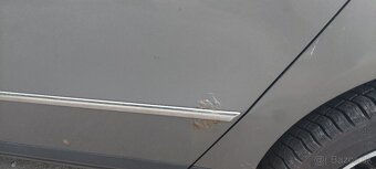 Volkswagen Passat b6  2.0tdi - 14
