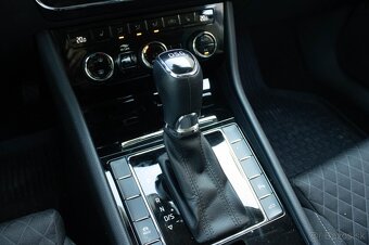 ŠKODA SUPERB 2.0 TDI STYLE DSG 2018 - 14
