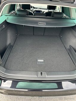 Wokswagen Passat Variant TDI EVO R line Elegance DSG - 14