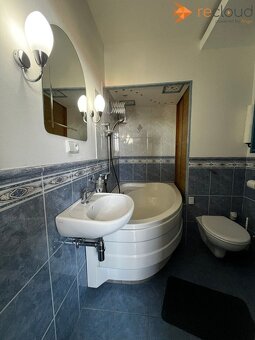 Na predaj slnečný 4-izbový byt v centre Serede – výborná dos - 14