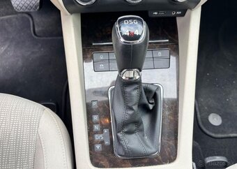 Škoda Octavia 1.8TSI 132KW,DSG, ELEGANCE,4X4 benzín automat - 14