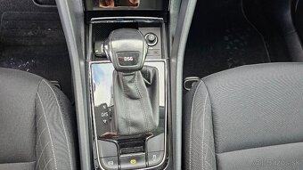 Škoda Karoq 1.6 TDI Live Plus DSG 2021 - 14