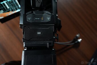 Profesionálna kamera Blackmagic + príslušestvo + objektívy - 14