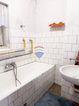 RE/MAX | Rodinný dom na predaj Šaľa-Veča s romantickým pozem - 14