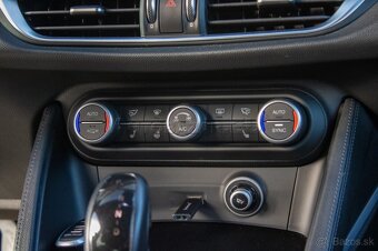 Alfa Romeo Stelvio 2.2 JTDm B - Tech, 118kW, Q2 - 14