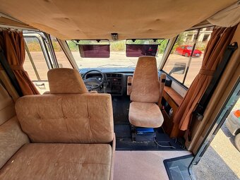 Autokaravan. - 14