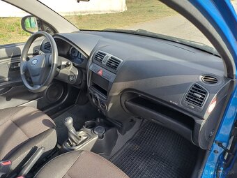 Predám Kia Picanto 1.0 benzín,46kw, rok výroby 2010,najazden - 14