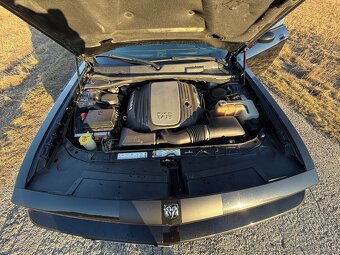Dodge Challenger R/T 5.7 V8 HEMI - 14
