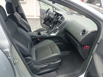 Peugeot 3008, 1.6-115kw,pano,xenon,s.kniha - 14