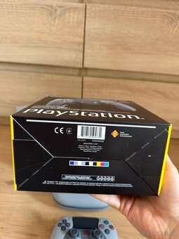 PS5 DualSense Edge 30th Anniversary Limited Edition - 14