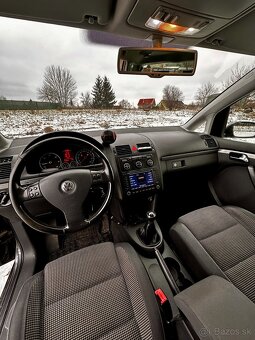 VW Touran 1T1 2.0 TDi 16V Highline - 14