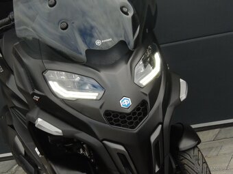 PIAGGIO MP3 530 HPE 2022 ABS ASR SPIATOČKA ,,B" vodičák - 14