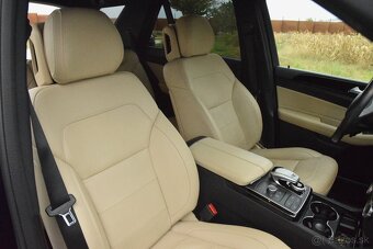 Mercedes-Benz GLE 350D 4MATIC AMG-Line TOP STAV - 14