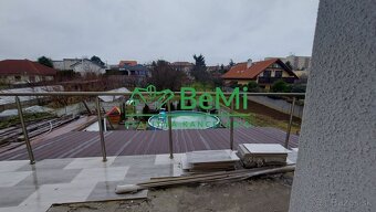 Predaj priestranný zrekonštruovaný  rodinný dom Nitra-Čermáň - 14