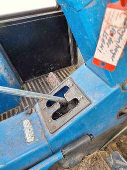 Traktor iseki 4x4 4270 - 14