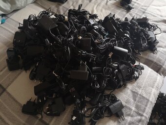 Predám Nabíjačky Nokia, Motorola, Samsung, Alcatel - 14