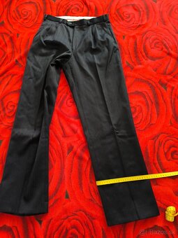 Pánsky tmavomodrý oblek. - 14