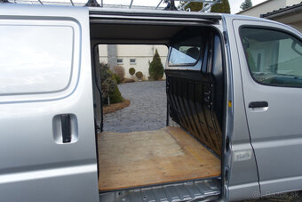 4x4: Toyota Hiace 2.5 I D-4D Kasten Long  4WD, 3m. - 14