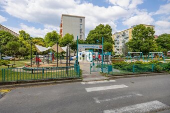 Kompletne zrekonštruovaný 4-izbový byt na Martinčekovej ulic - 14
