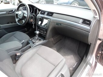 Škoda Superb Combi 2.0 TDI CR 140k Comfort DSG - 14