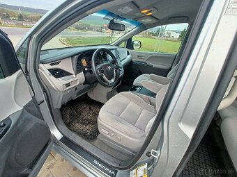 TOYOTA PREVIA/SIENNA LE 3,5 V6 2016 8 MÍST TOP STAV - 14