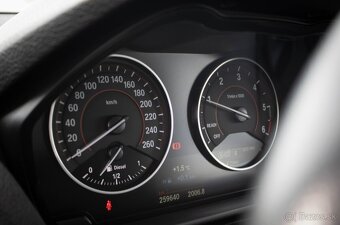 BMW 116d Sport line - 14