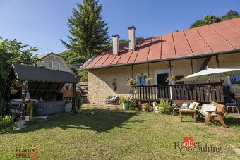 Na predaj starší rodinný dom v obci Tajov, len 7km od Banske - 14
