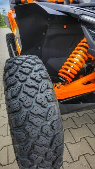 Can Am Maverick X3 RC Turbo RR - 14
