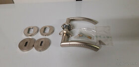 Klucky na vchodove dvere roztec 92mm a ine - 14