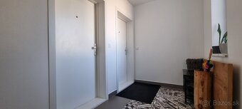 NOVINKA  I  MODERNÝ 2i.BYT S LOGGIOU a S PARKOVANÍM  / BA I. - 14