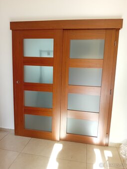 Kuchynské linky,vstavané skrine . - 14