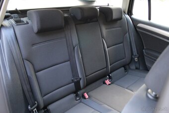 Volkswagen Golf 7 2.0 TDI - 14