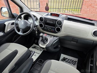 Peugeot Partner Tepee 1.6i Facelift mod. 2014 145 tisíc km - 14
