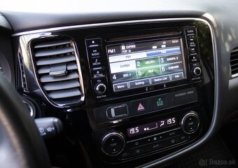 Mitsubishi Outlander 2.0 MIVEC Intense 4WD CVT - 14
