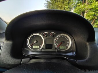 Volkswagen Golf IV 1.4i 16V • 2002 • Klima - 14