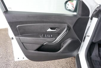 8- Dacia, Duster, 2021, nafta, 1.5 dCi , 85kw - 14