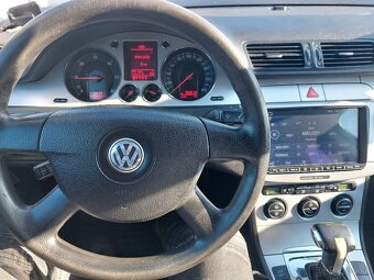 VW Passat Variant 2.0TDI DSG - 14
