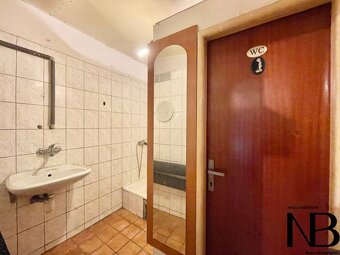 Na predaj rodinný dom s podnikateľským potenciálom, TN-Zábla - 14