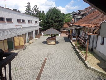 Dom na bývanie a budovy na podnikanie v Lučenci - Opatová - 14