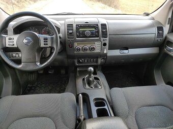 Nissan Navara D40 2.5 DCi 4x4 RV2009 - 14
