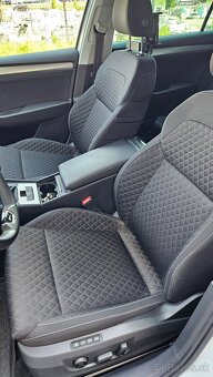Škoda Superb Combi 2.0 TDI SCR Style - 14